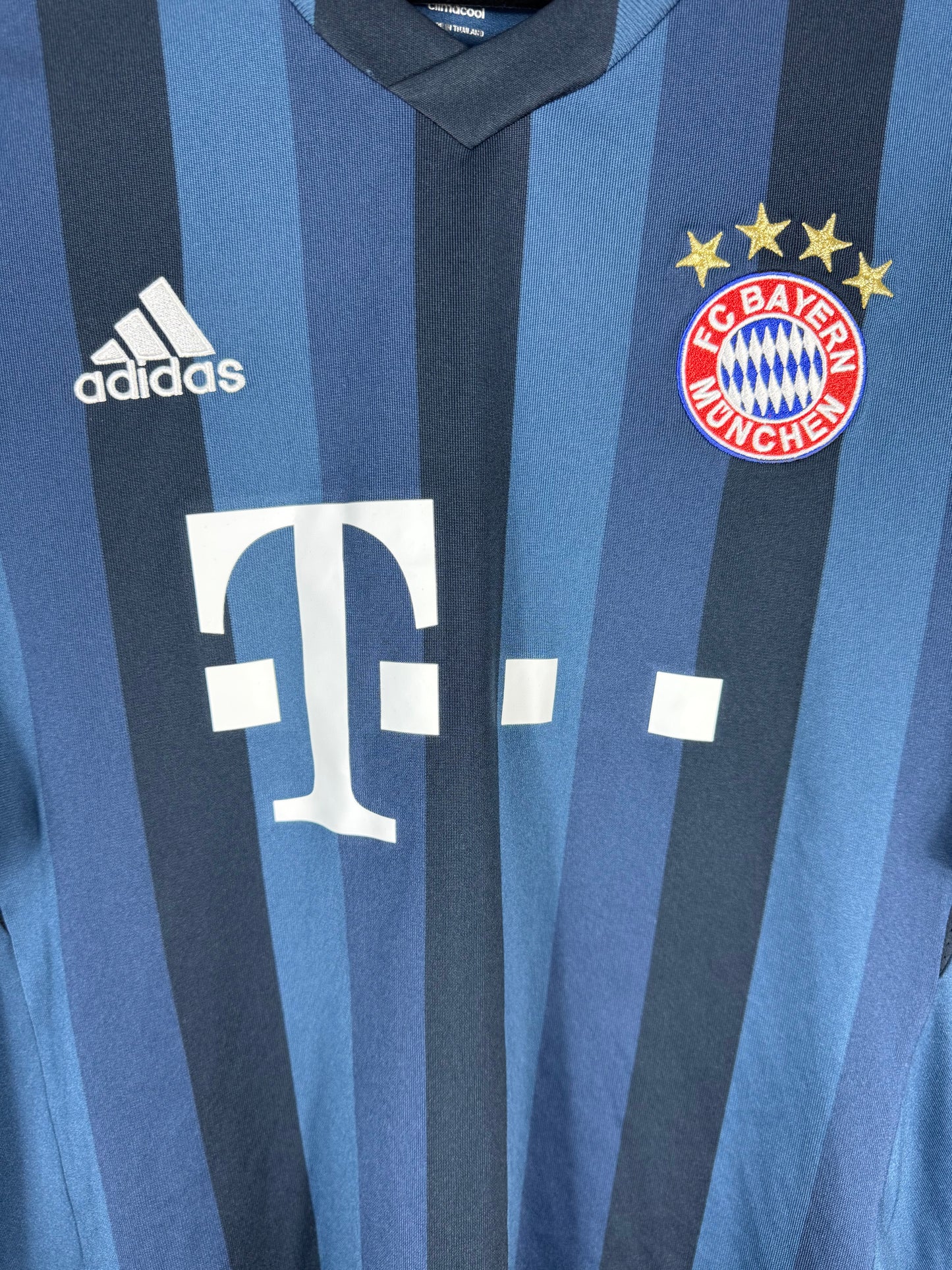 FC Bayern München Auswärts 13/14 L #21 Lahm