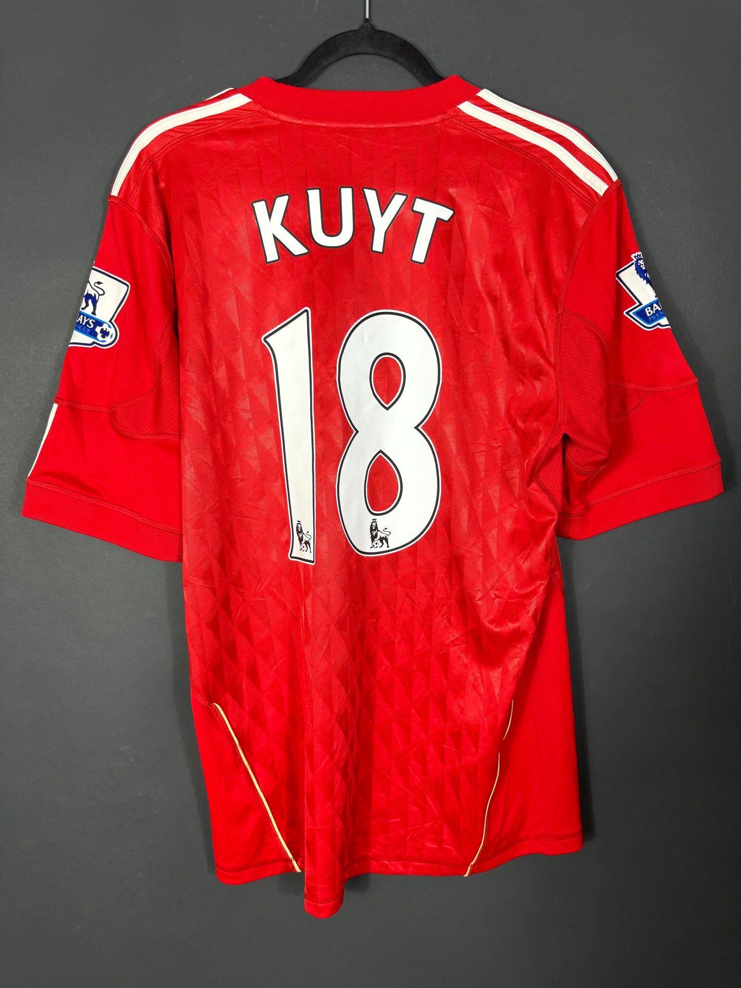 Liverpool Heim 10-12 L #18 Kuyt