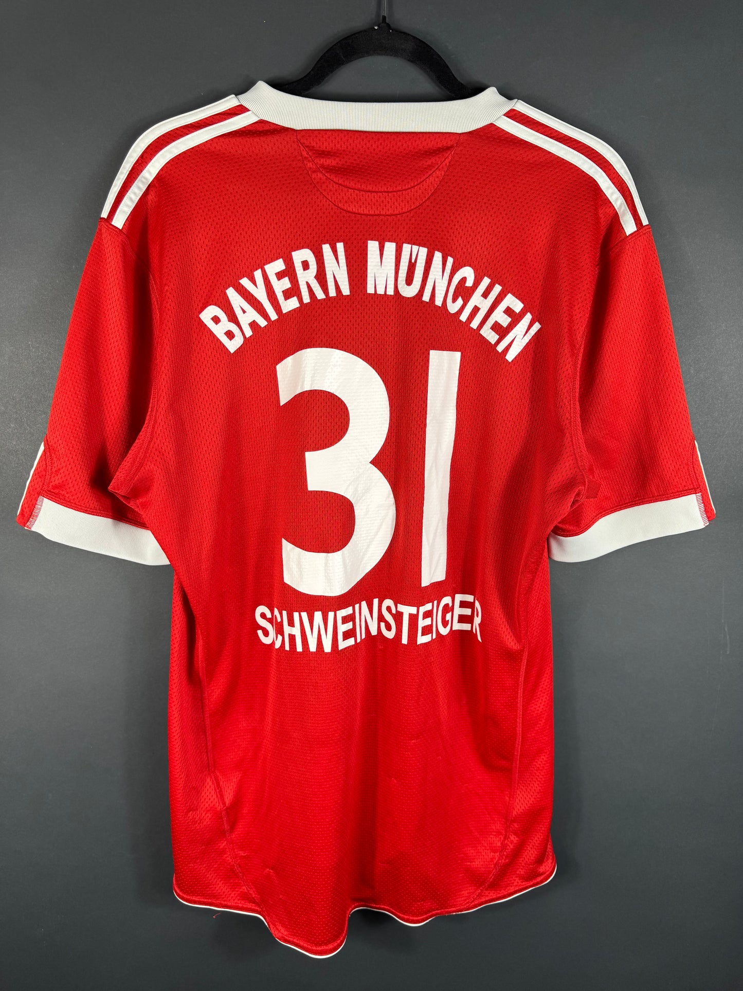 FC Bayern München Heim 09/10 L #31 Schweinsteiger